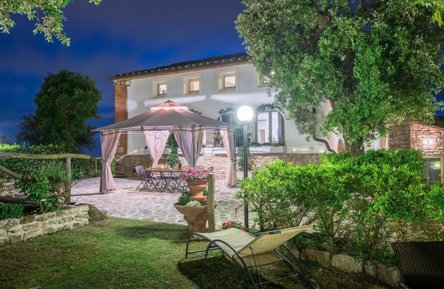 San Sebastiano - Spectacular Villa for 12 People with Private Pool, WIFI, A/C