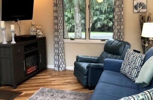 Sanctuary on Lake George, Waterfront Paradise!n