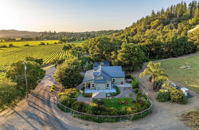 Santini Farmhouse | Complimentary tasting at Croix Winery included!