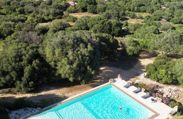 Sarda Bella Private Pool Apartment