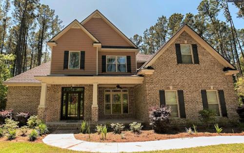 SASA Deer Lodge Superb 6-bedroom house with AC
