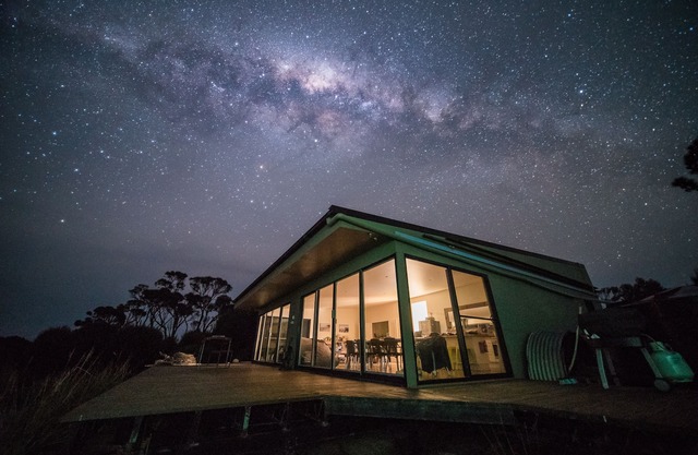 Sawyers Bay Shacks (big shack)
