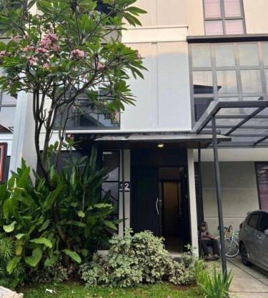 SAY Home - Cozy 3BR Home in South Jakarta