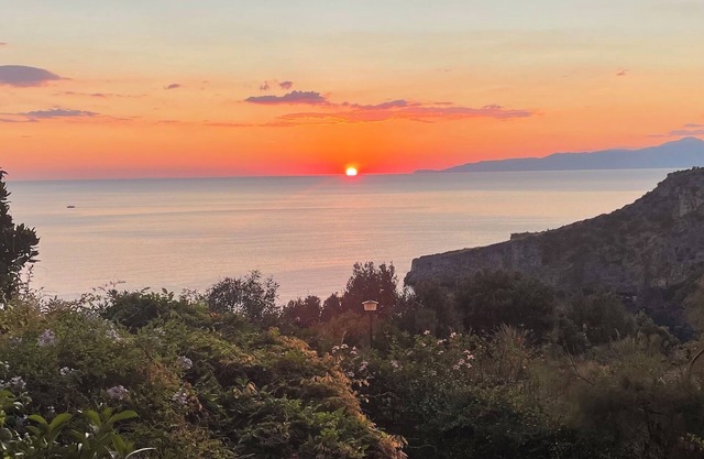 SCALEA BAY OF HORNBEAM LAST MINUTE. CIN IT078138C2FBM16Q7KN