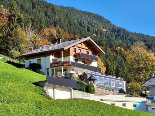 Scenic Mountain Stay in Bartholomäberg