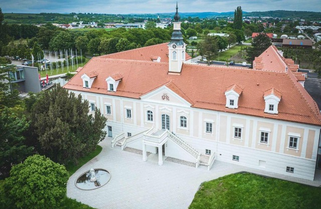 Schloss Haindorf
