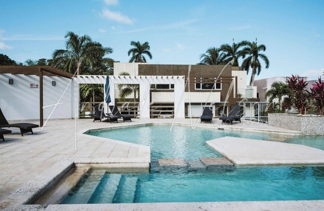 Sea-Breeze Cottage Montego Bay Jamaica
