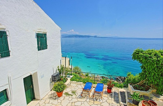 Sea Front Studio Alexandra