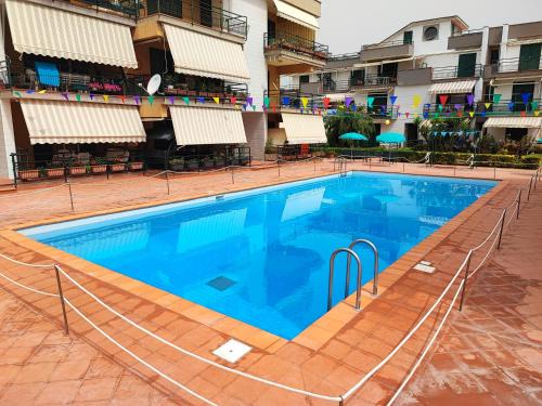 Sea Garden, fronte mare con piscina