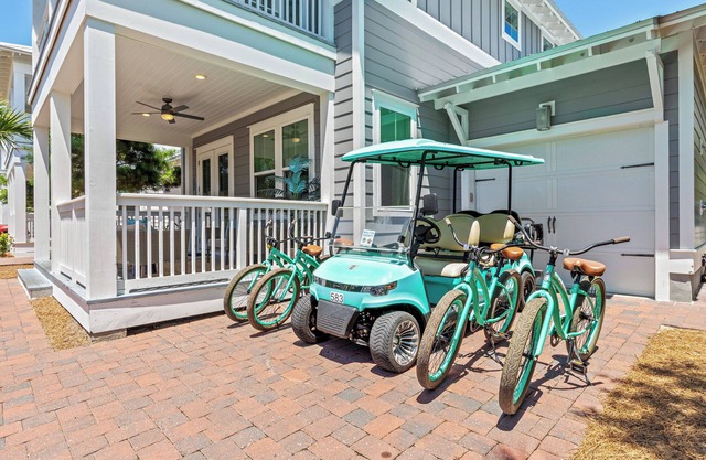 Sea Mist in Prominence, Golf Cart, Bikes, Pools, Walk to Big Chill!
