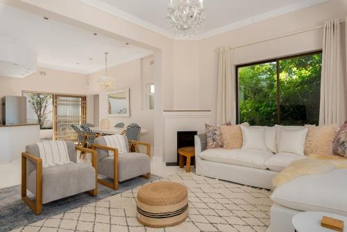 Sea Point Hideaway