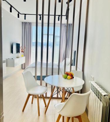 Sea side studio