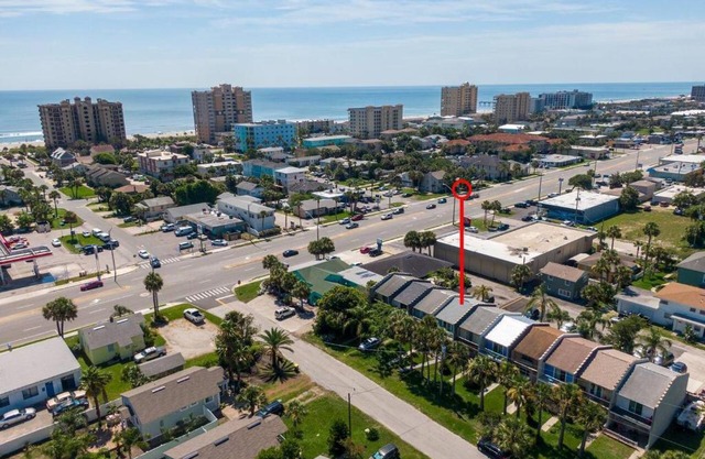 Sea Turtle Townhouse: Cute and comfy Townhouse - 3 Blocks from the Beach