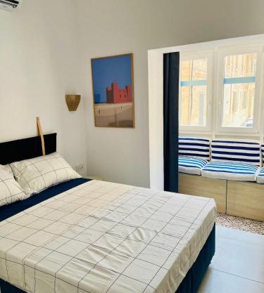 Sea View Duplex - Sliema Centre