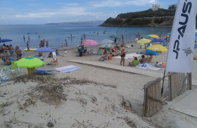 Sea view apartment at 130 metre from the beach.