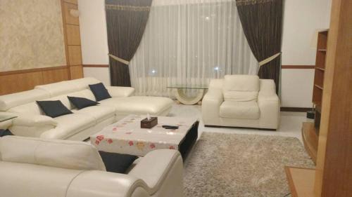 Sea View by Casa Suites