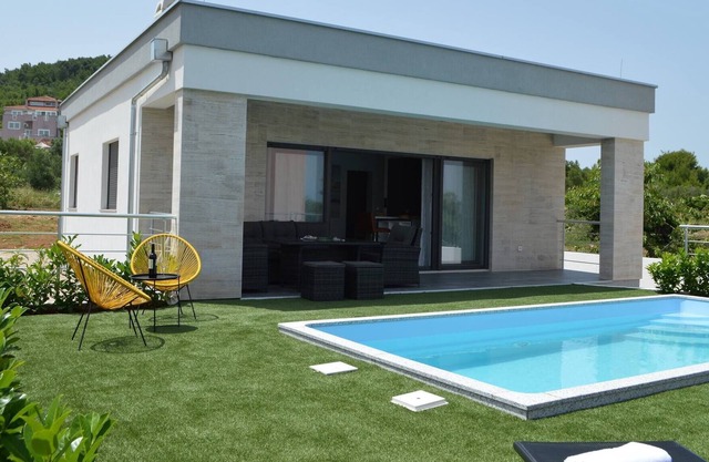 Sea View Holiday Villa Seabreeze