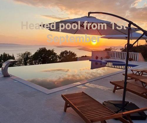Sea view Luxury Apart Hotel Villa Conte with swiming pool and romantic SPA