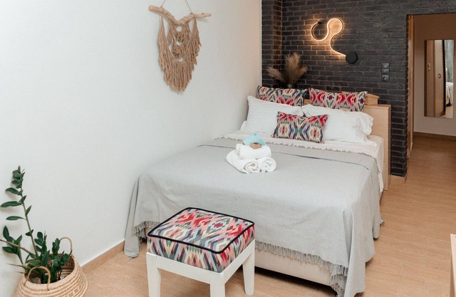 Sea View Studio with a Barbecue area on the Terrace of the building & a Smart TV