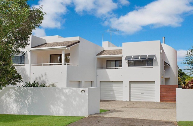 Seabreezes & Ocean Views