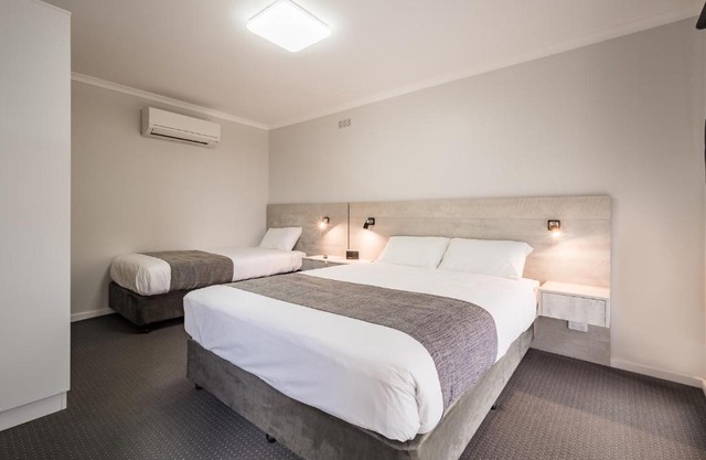 Seabrook Hotel