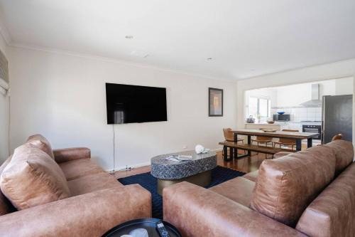 Seaford Escape - Simple Comforts, Perfect Location