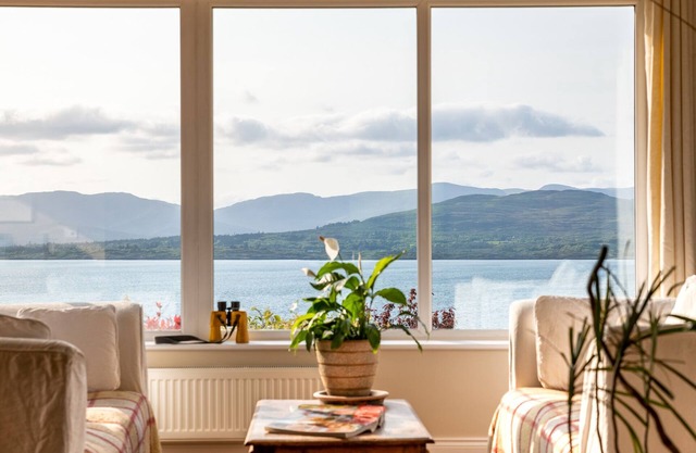 SEAHAVEN, family friendly, with a garden in Kenmare, County Kerry
