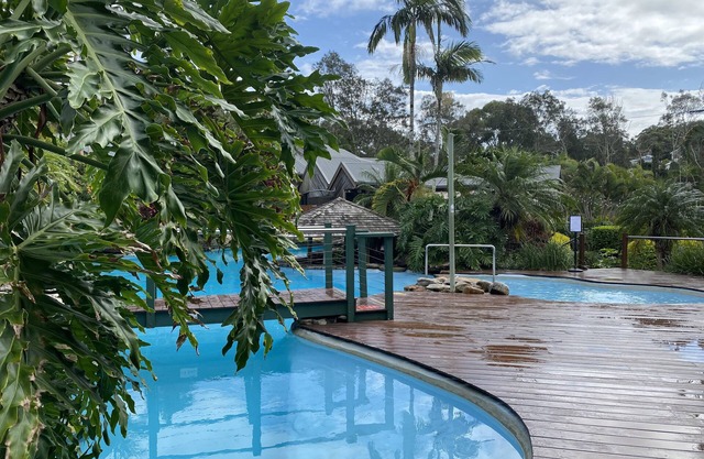 Seaheaven @ Aanuka Resort Spa Bure with Pool - Tennis - Walk to Beach