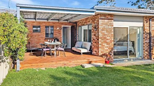 Seashore Villa by Experience Jervis Bay
