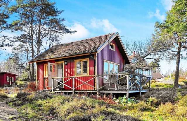 Seaside Charm in Flaton Retreat-By Traum