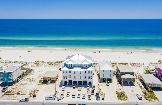 Seaside East and West (2 Properties - 24 Bedrooms)
