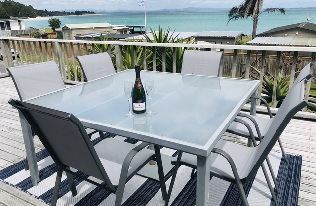 Seaside memories in Rangiputa at THE STAGGER INN