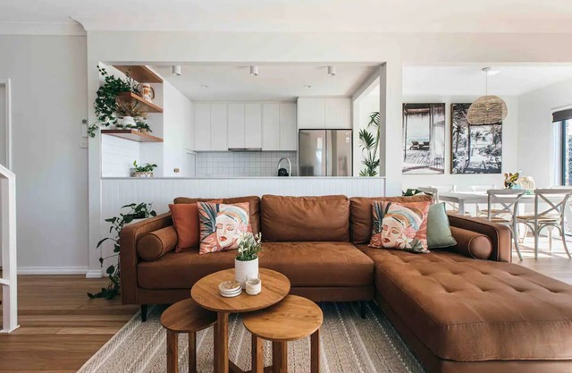 Seaside retreat Wamberal renovated 2023n