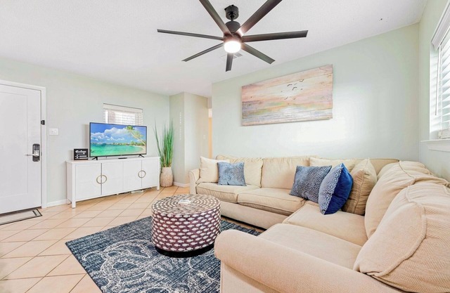 Seaside Sanctuary 2 Min Walk to Okaloosa Beach