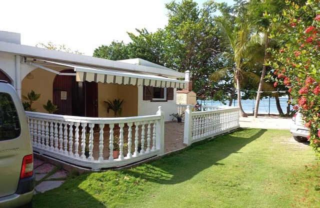 Seaside villa in Marie-Galante, 15 metres from the beach