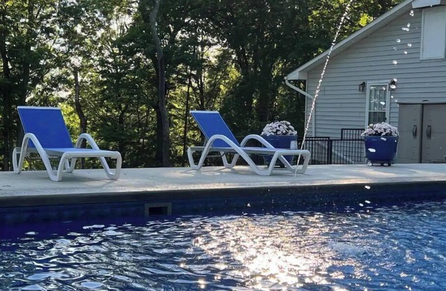 Seasonal Heated pool in the Bluegrass