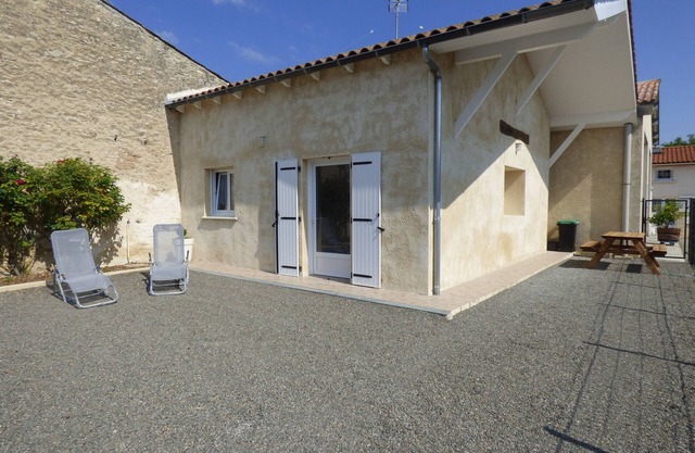 Seasonal or weekend rental