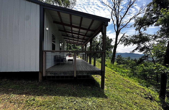 Secluded Mountain with Spectacular View!
