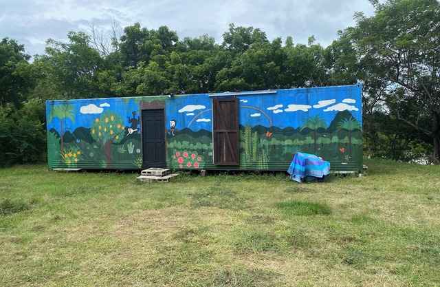 Secluded Nature Lodge with A/C and Wifi in Private Bird Watching Sanctuary
