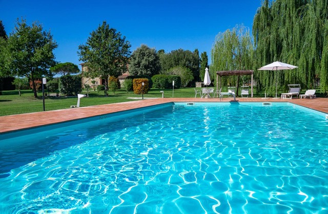 Secluded position,villa with private pool,ideal for families, close to Cortona.