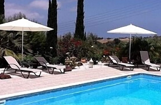 Secluded Villa with private pool. Special offers available