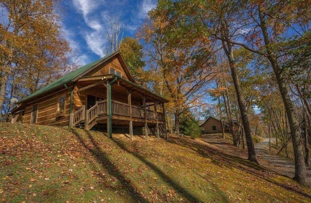 Secluded yet close to everything!