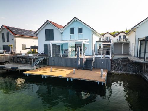 Seehaus Pippa mit Sauna and Whirlpool direkt am See