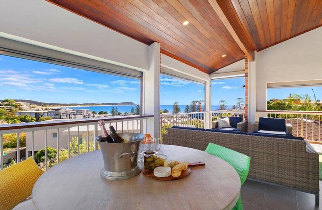 SEI VADIS | Spa , Ocean Views | Accom Holidays
