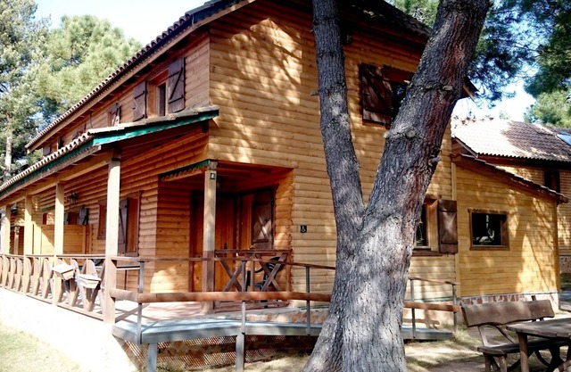 Self catering El Xalet de Prades for 6 people