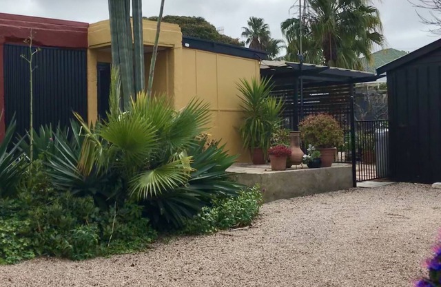 Self contained pet friendly accommodation