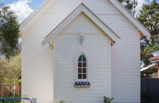 Self Contained Restored Heritage c. 1914 Church
