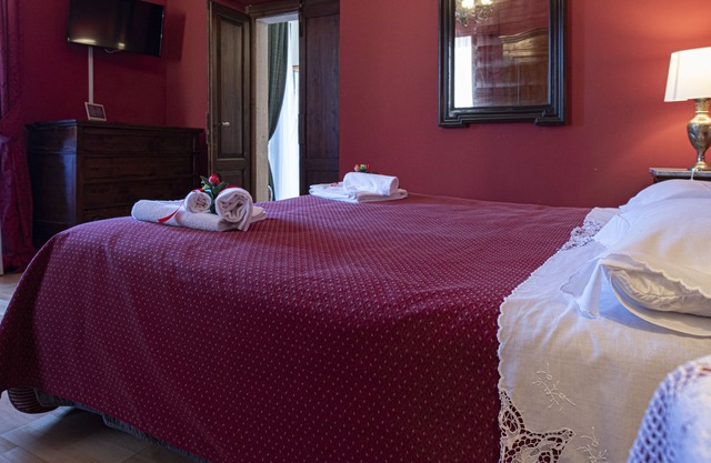 Senator House - The Red Room