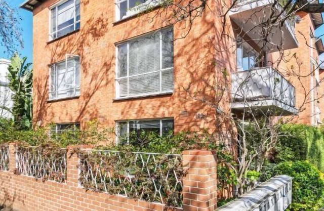 Sensational, Stylish and so very South Yarra. 2BR