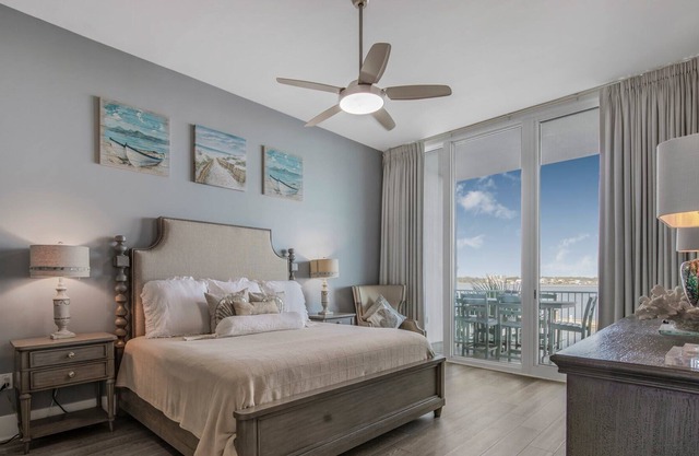 Sensational water view condo with pools and marina